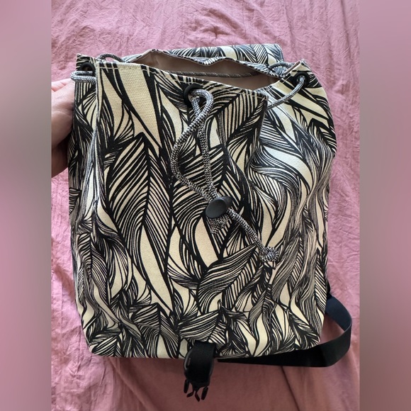 Kavu Backpack - Picture 7 of 8